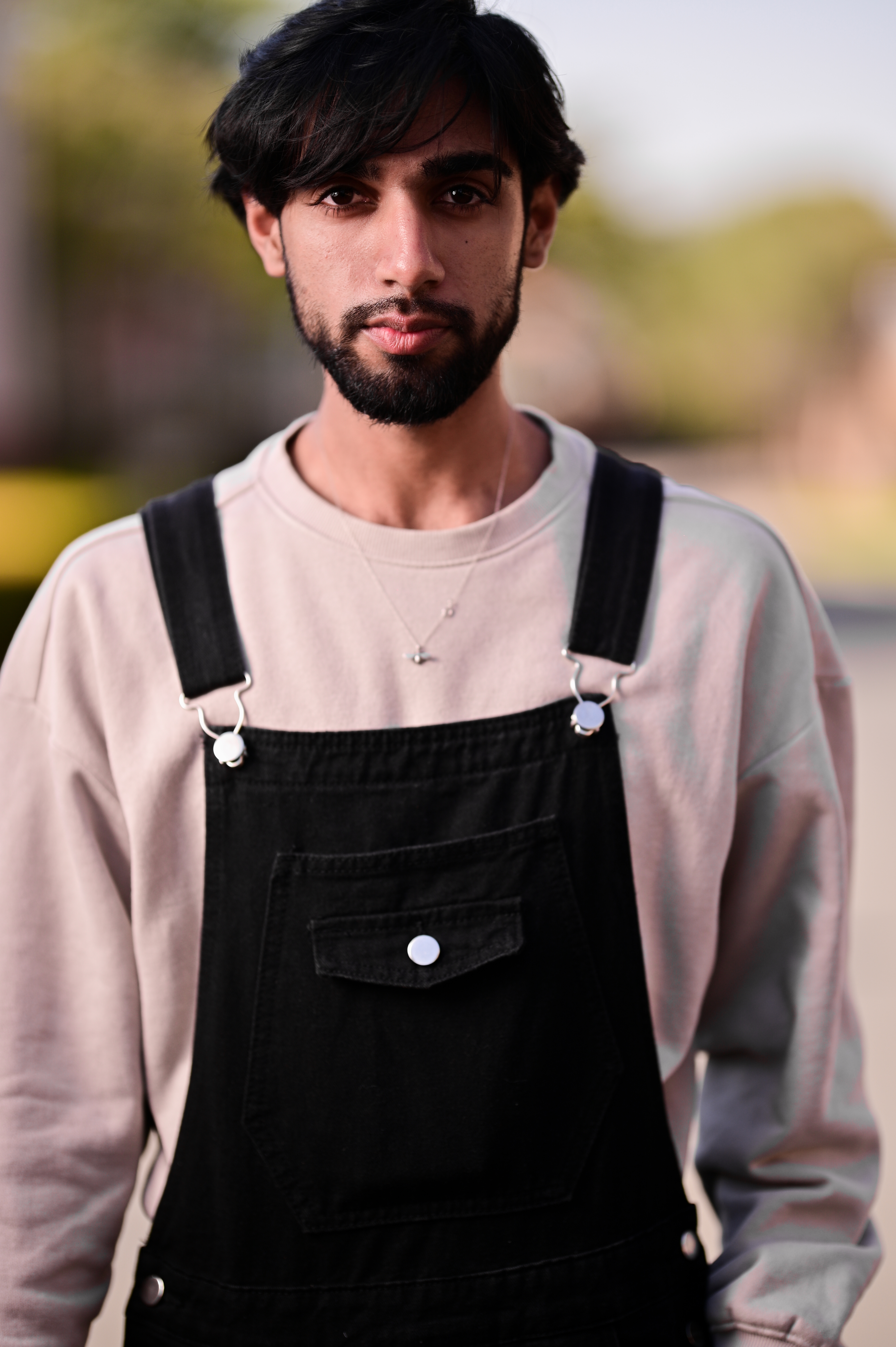 Momo editorial portrait 1000099594.jpg