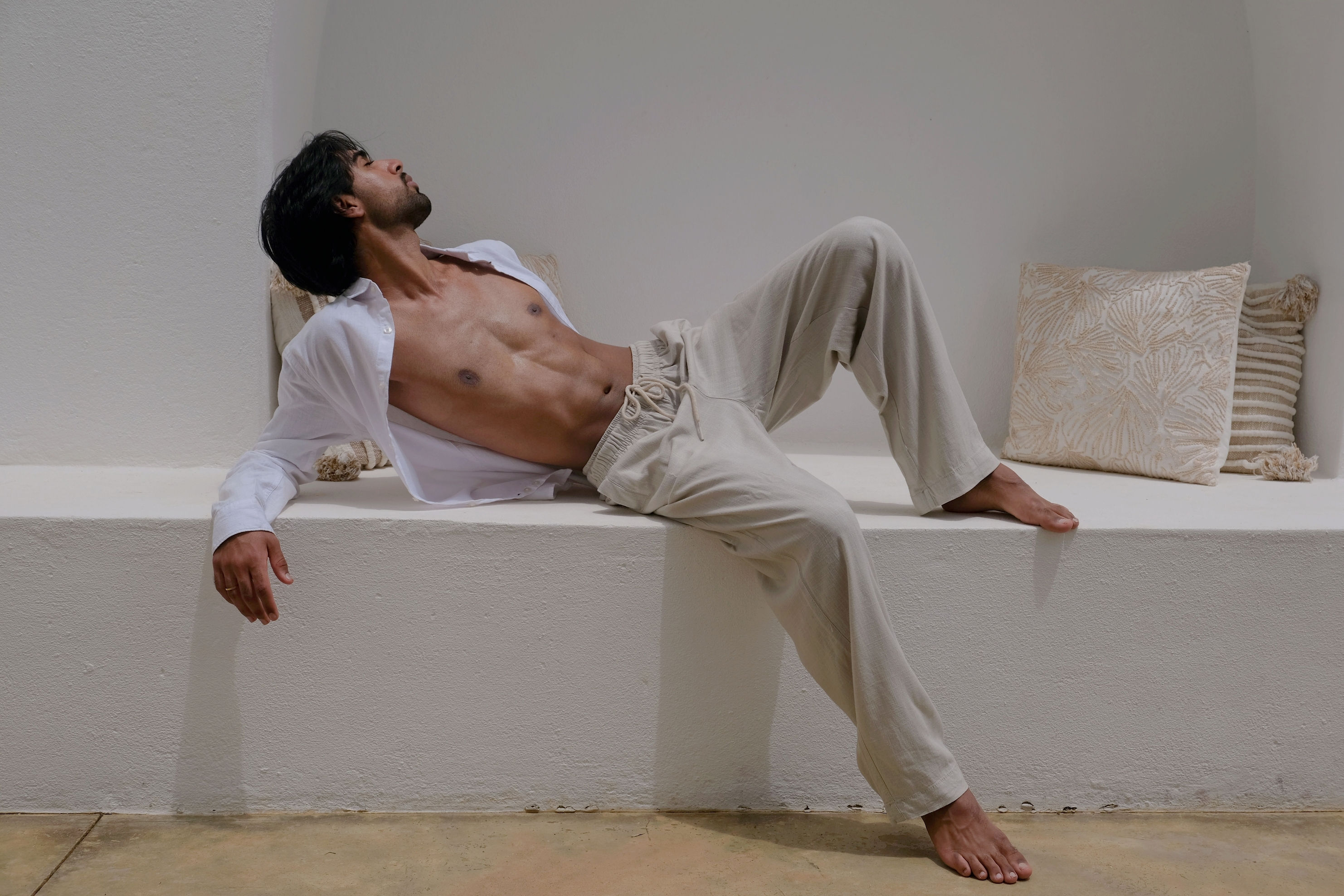 Momo editorial portrait 1000114567.jpg